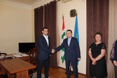 Генеральный прокурор РА представил коллективу Генеральной прокуратуры своего заместителя Тыркба Р.Л.